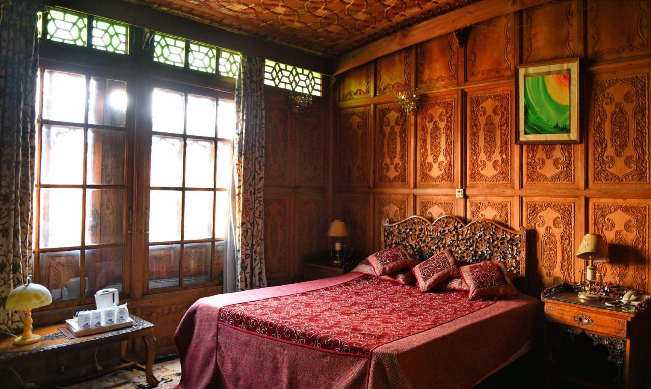 เดอ ไลลา เฮาส์โบ๊ต  Hotel ศรีนาการ์ ภายนอก รูปภาพ